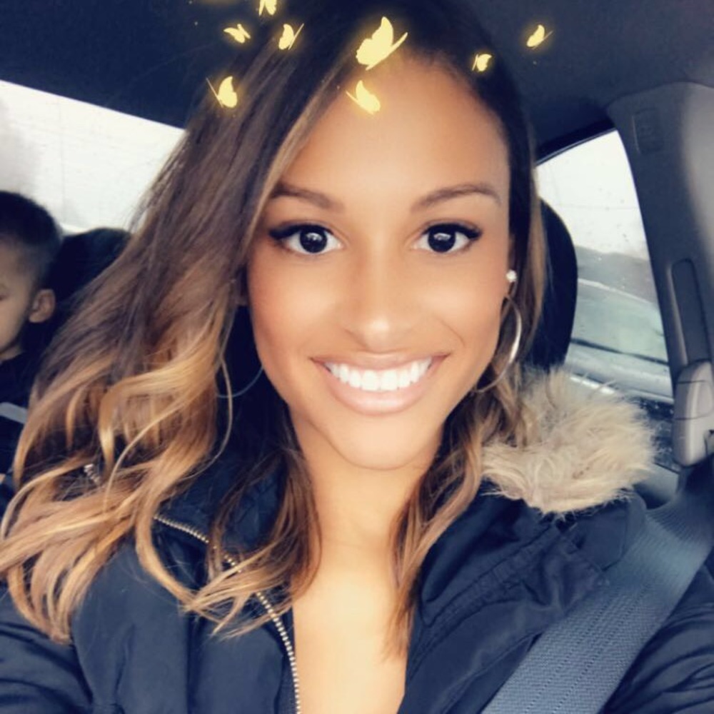 Meet your Posher, Kelli